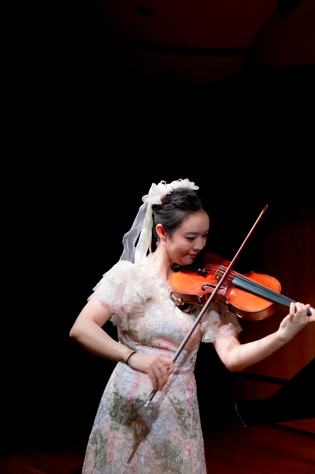 Studio concert photo 5