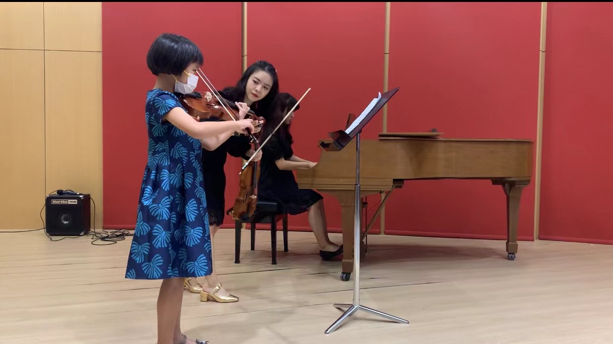 Studio concert photo 15