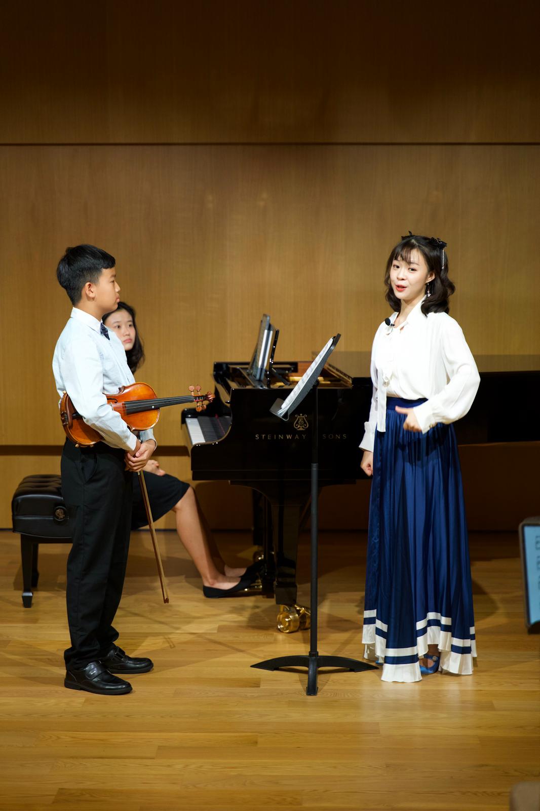 Studio concert photo 19